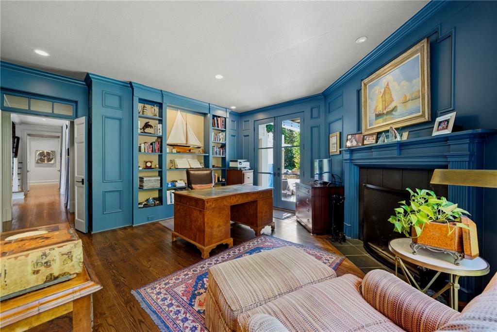 2820 Normandy Drive NW