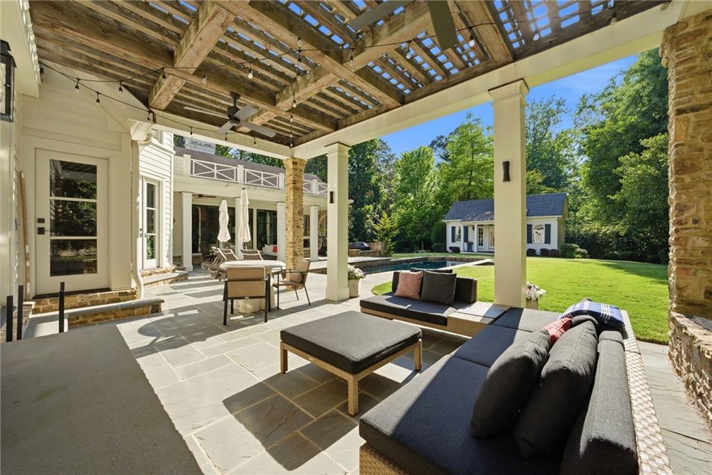 2820 Normandy Drive NW