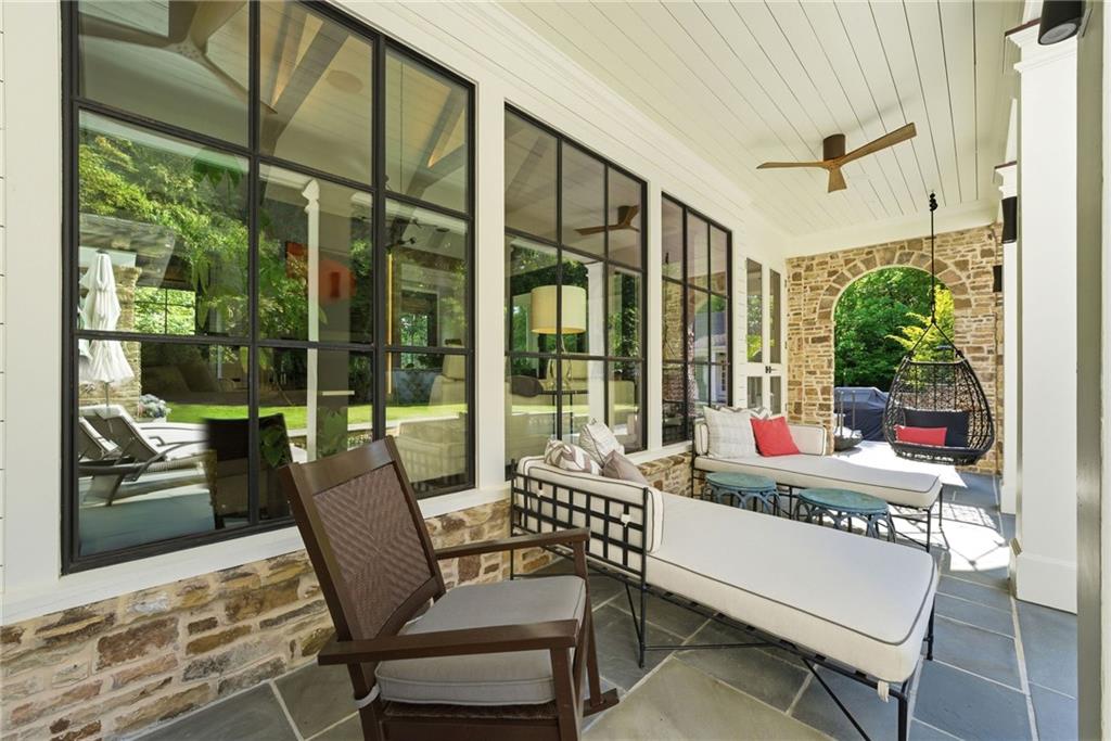 2820 Normandy Drive NW