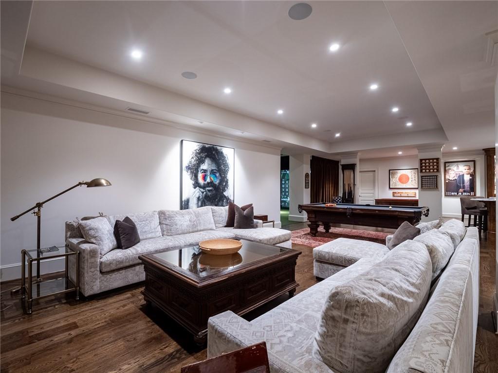 4615 Northside Drive