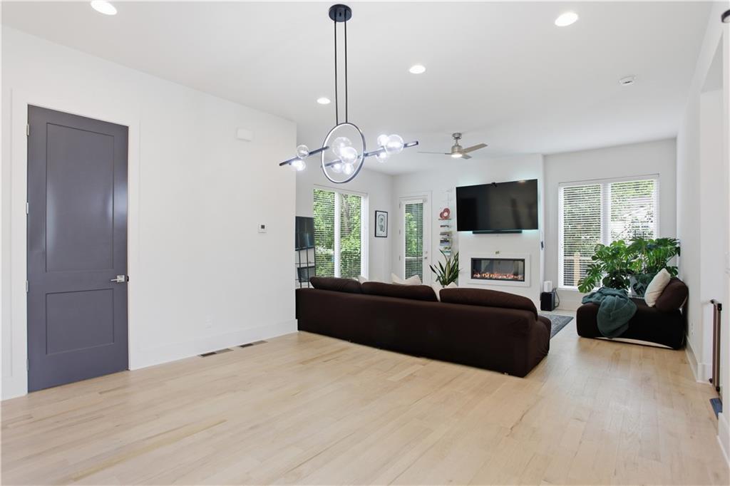 1171 State Street NW Unit #B