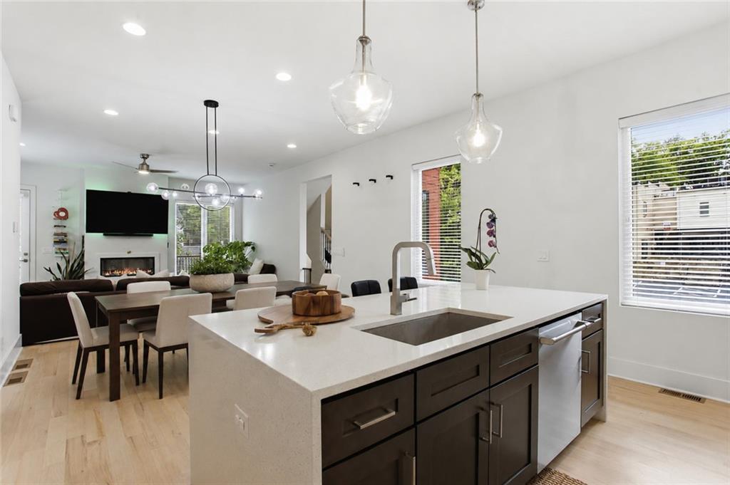 1171 State Street NW Unit #B