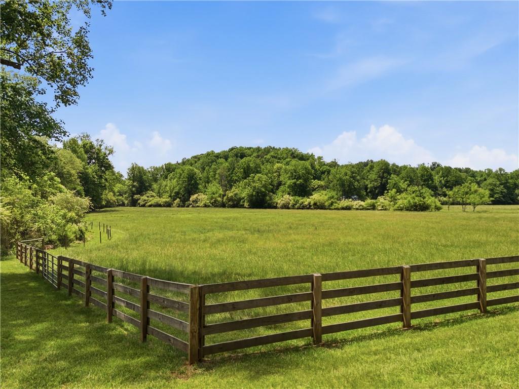 619 Hamp Mill Road