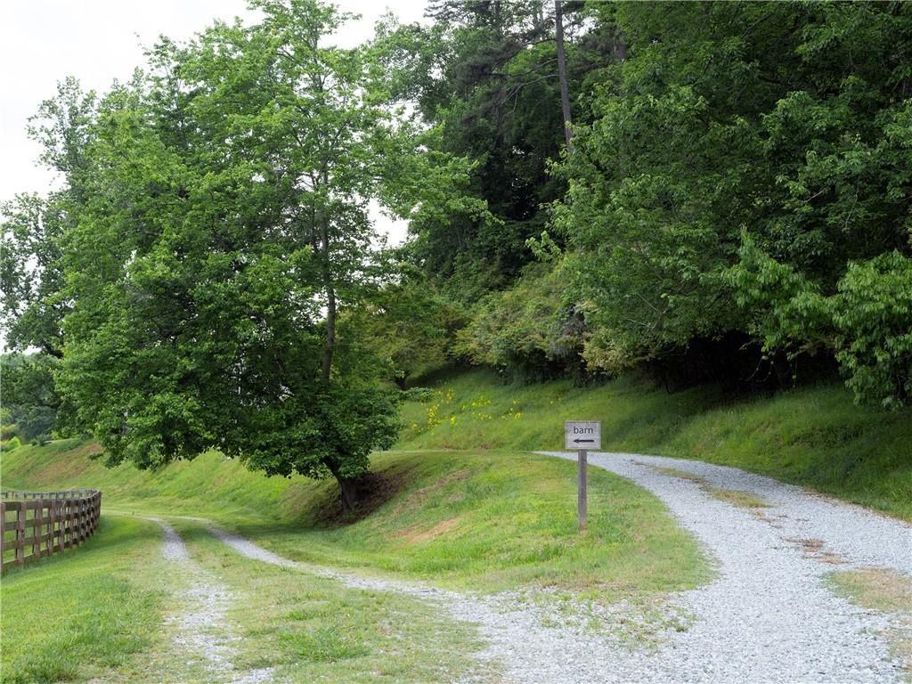 619 Hamp Mill Road