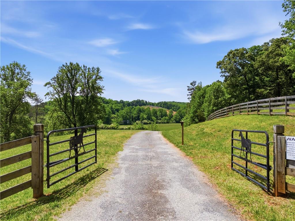 619 Hamp Mill Road