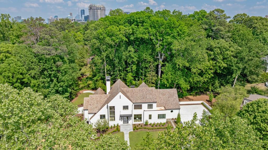 2983 Habersham Court NW