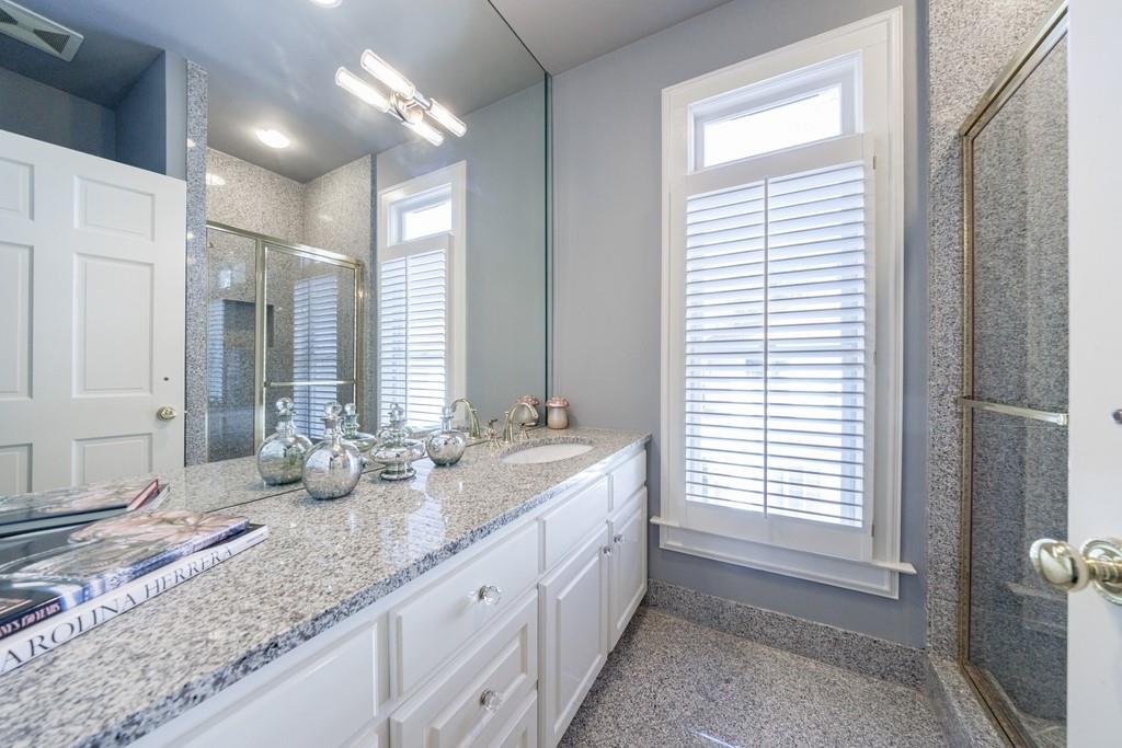 388 Beverly Road NE