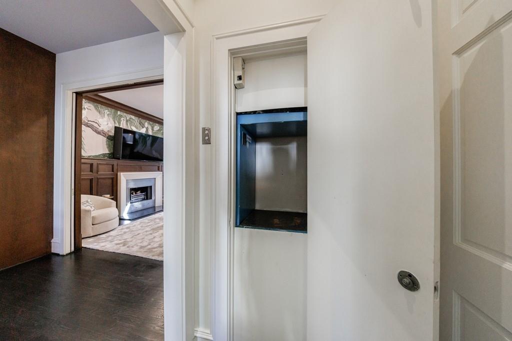 388 Beverly Road NE