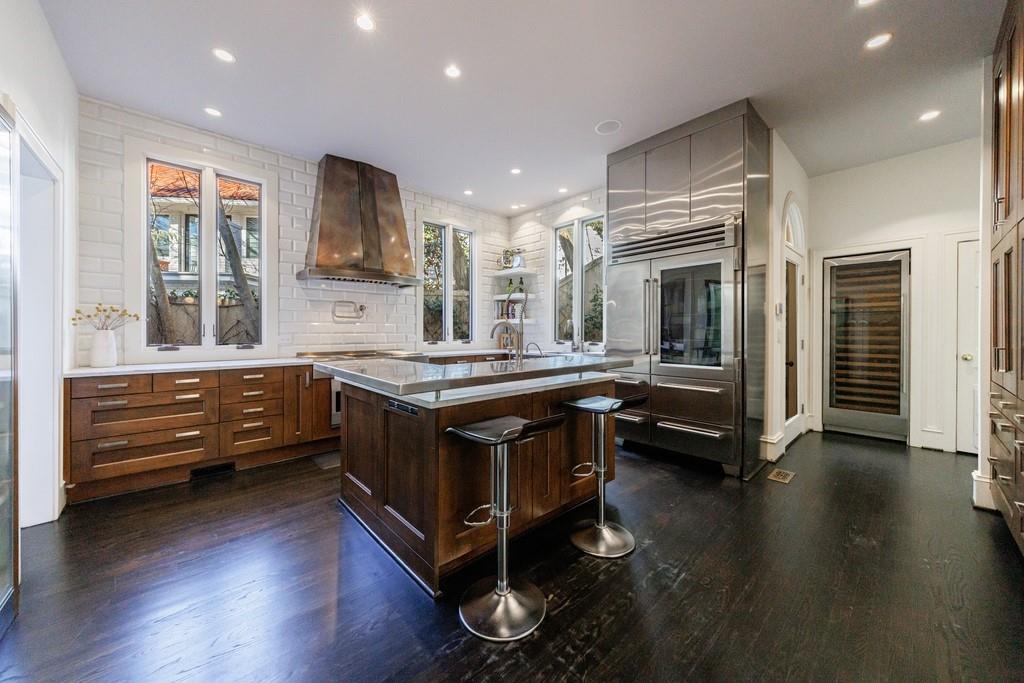 388 Beverly Road NE