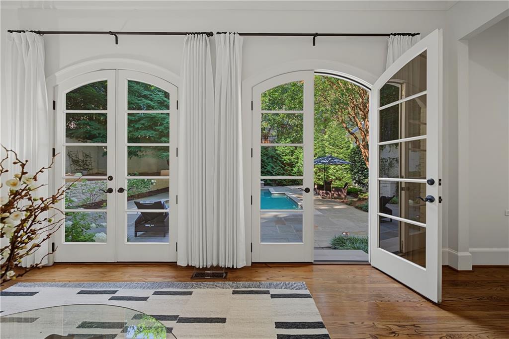 82 Blackland Road NW