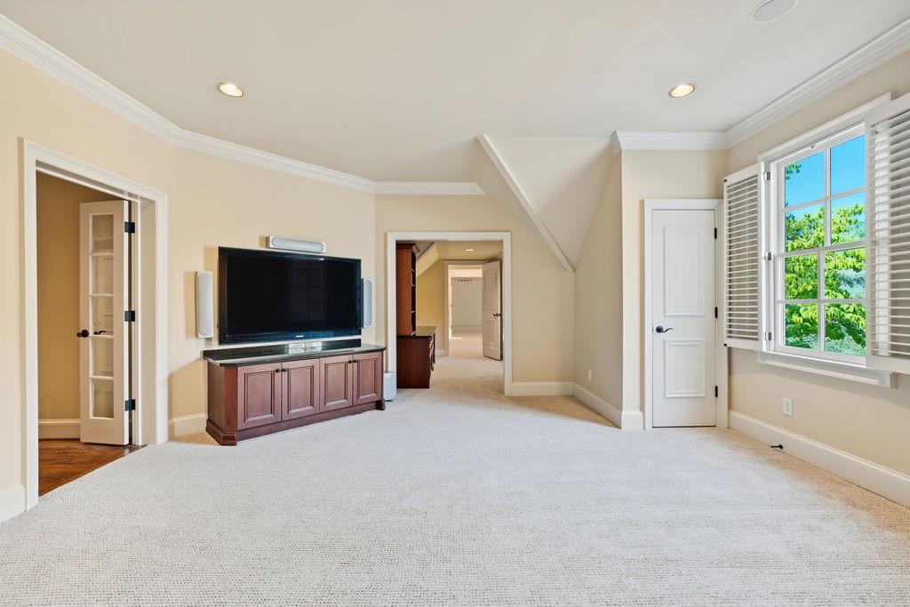 82 Blackland Road NW