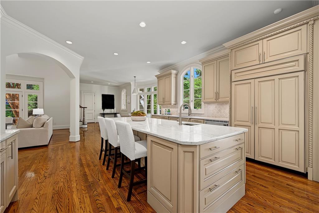 82 Blackland Road NW