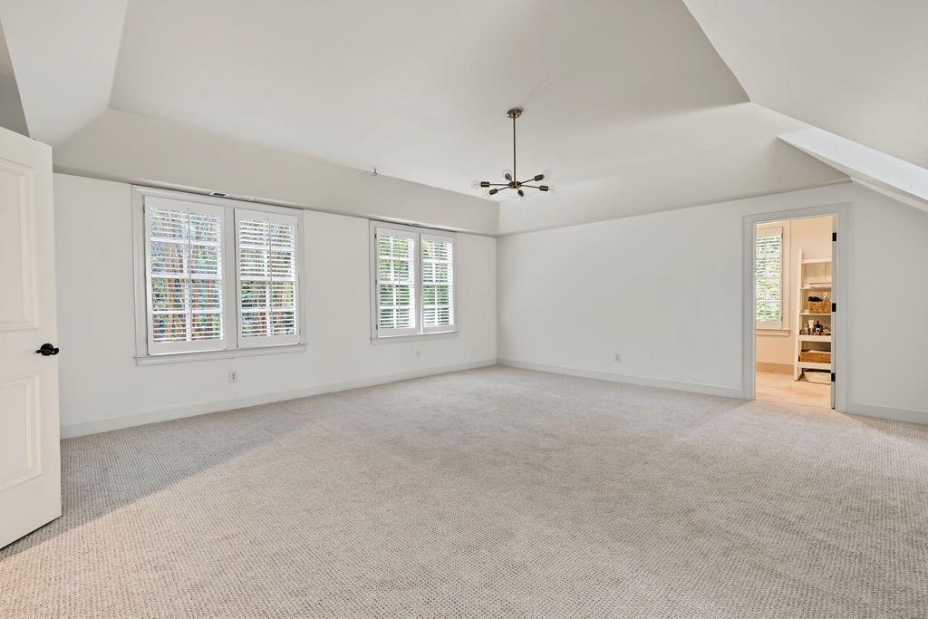 82 Blackland Road NW