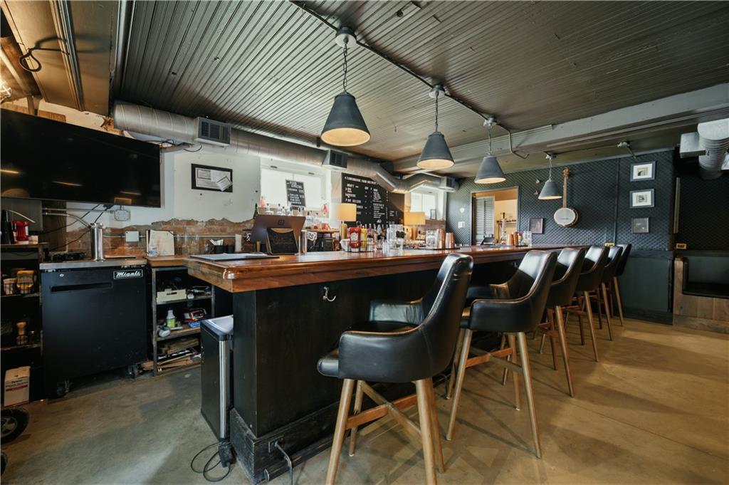 18756 Highway 85