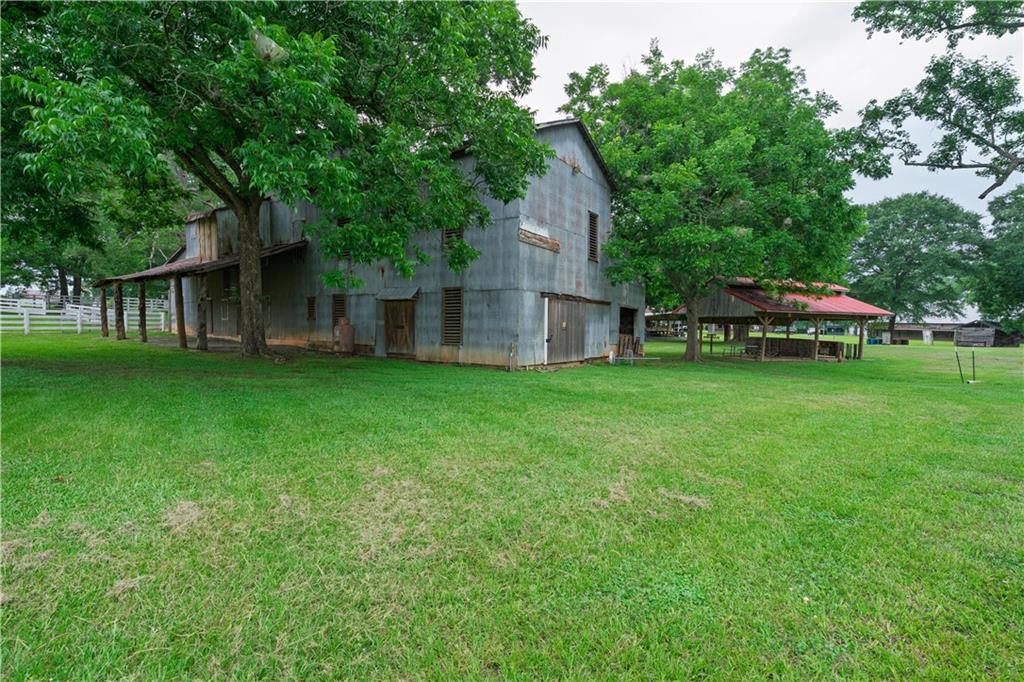 18756 Highway 85