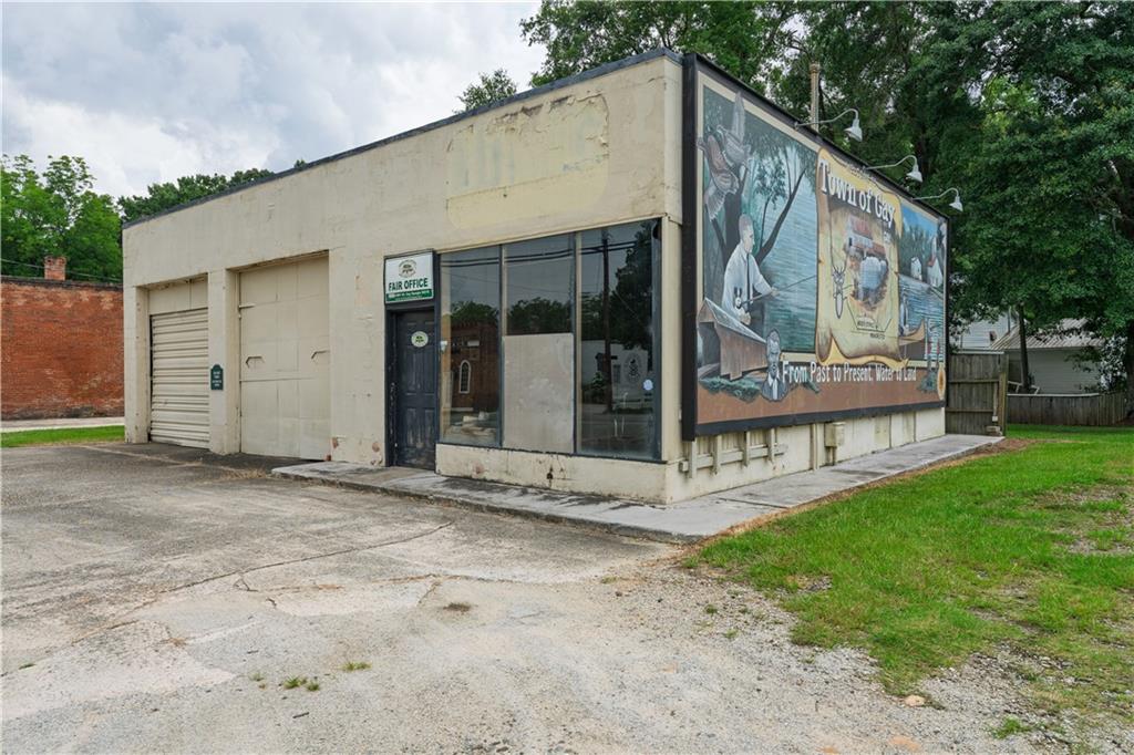 18756 Highway 85