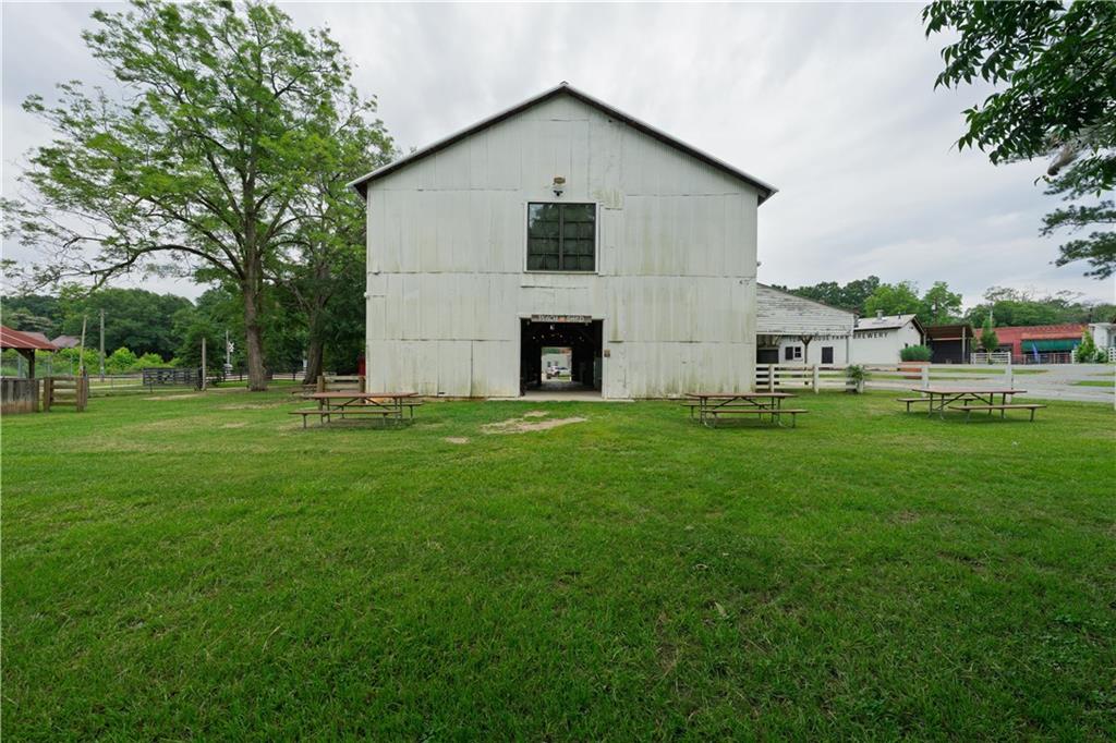 18756 Highway 85