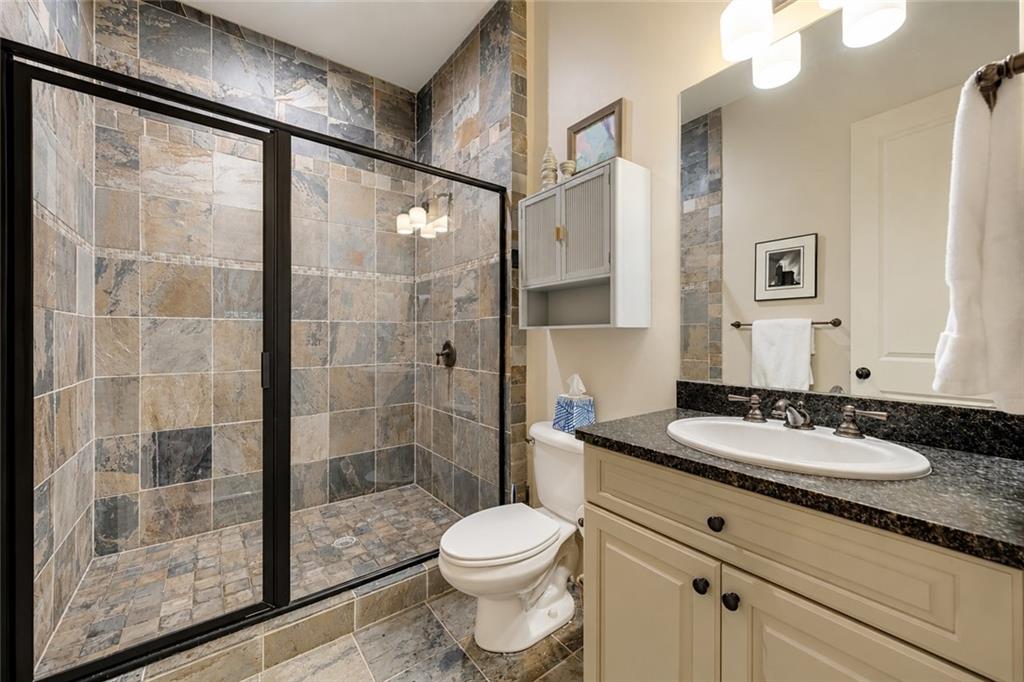 8 Honour Avenue NW Unit 6