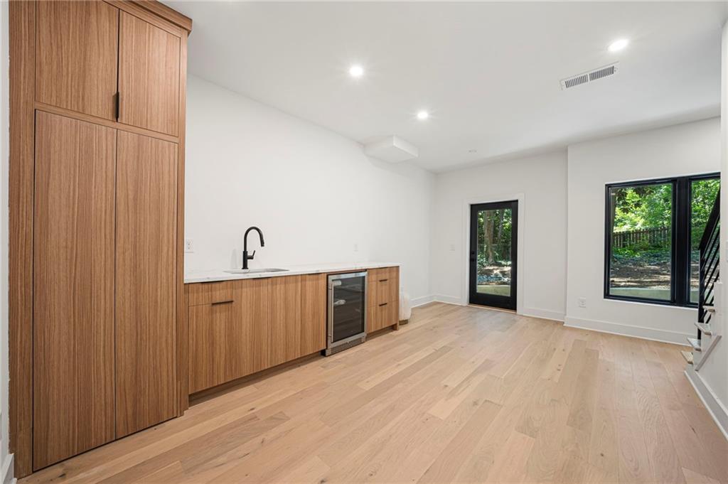 1165 Penny Lane