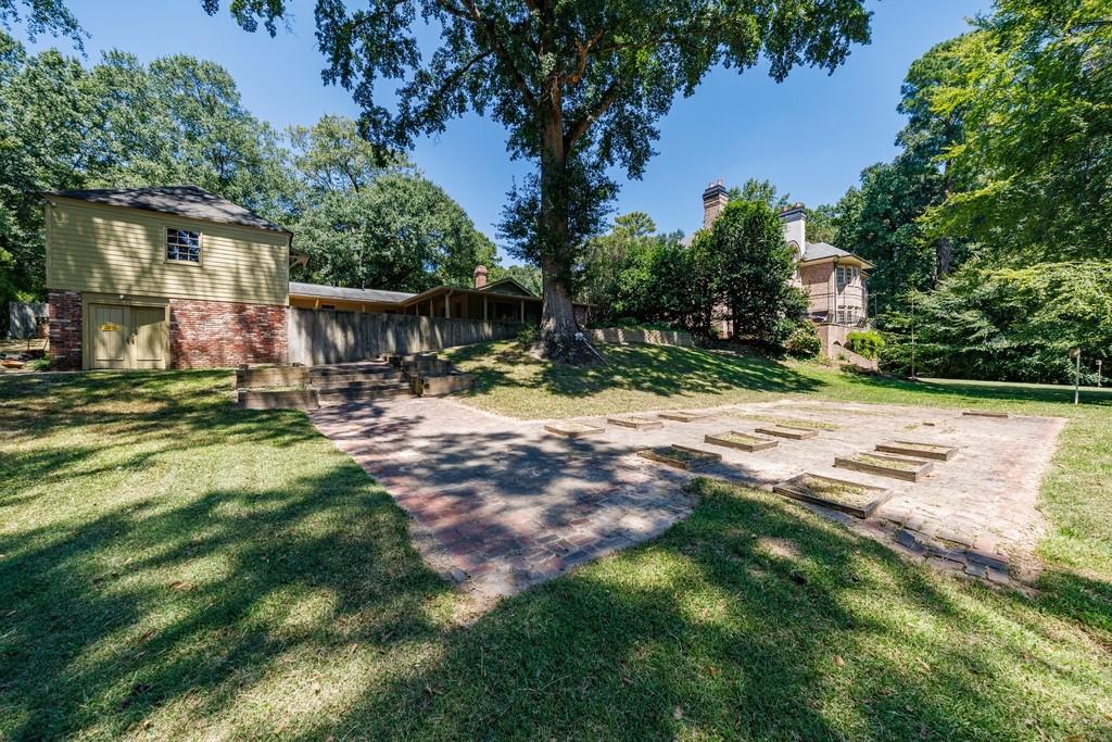 1510 Peachtree Battle Avenue NW