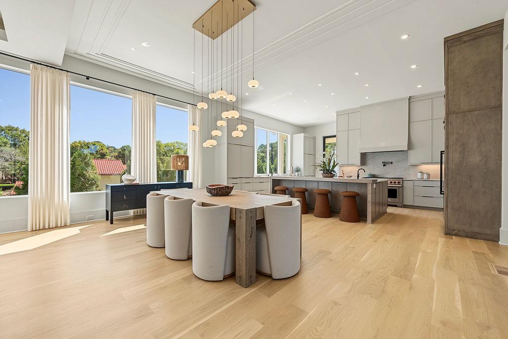 102 Coronado Court