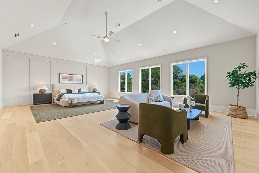 102 Coronado Court