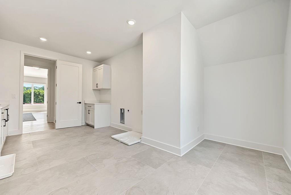 102 Coronado Court