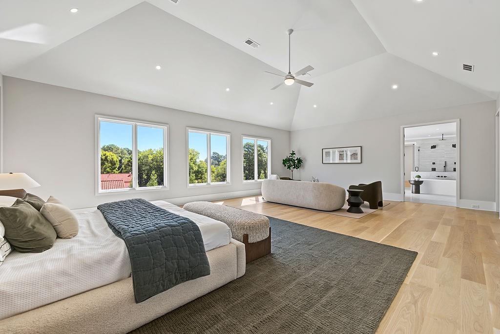 102 Coronado Court