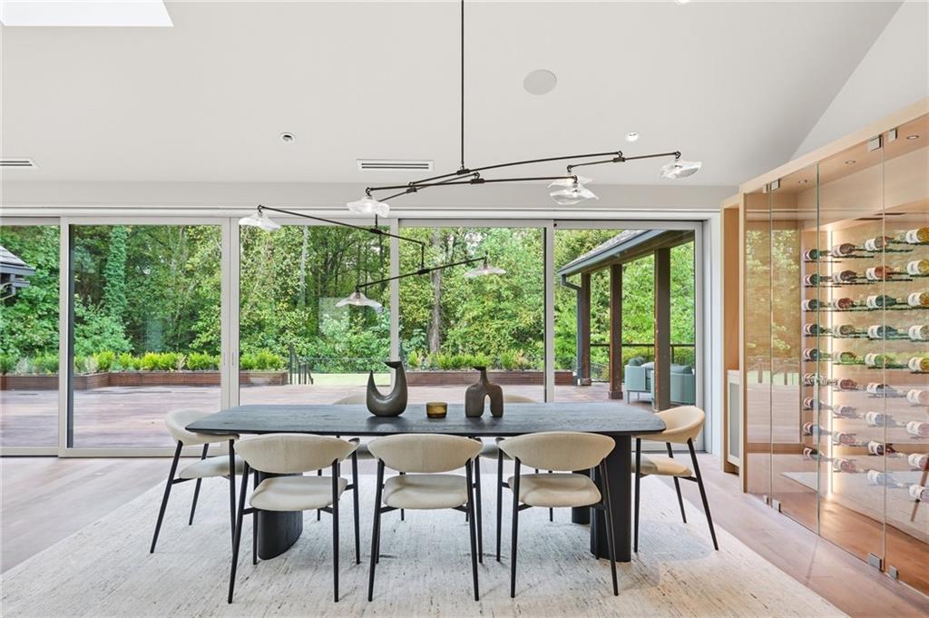 3860 Peachtree Dunwoody Road NE