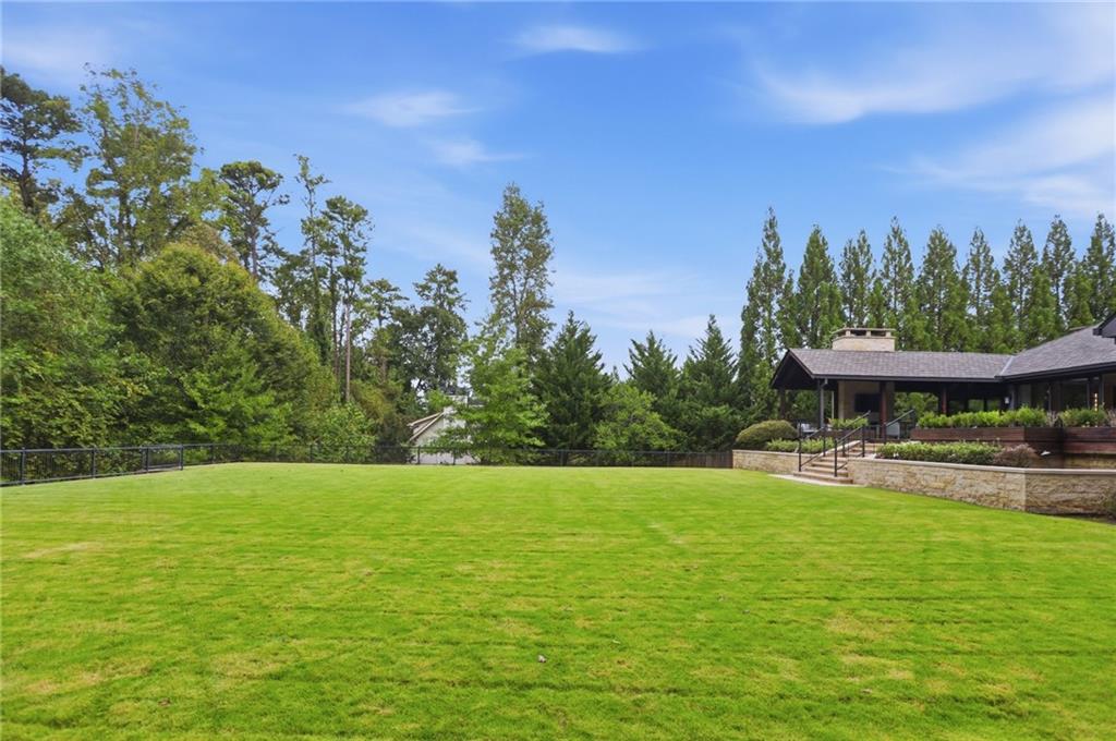 3860 Peachtree Dunwoody Road NE