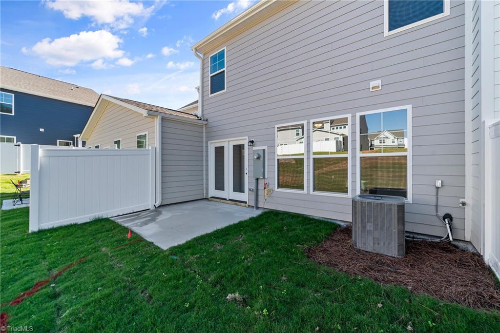 1110 Summerhouse Way