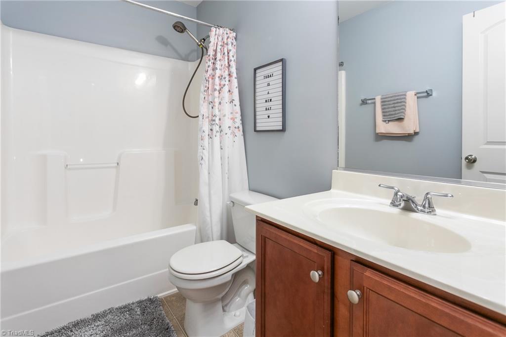 5424 Sky Hill Drive, McLeansville