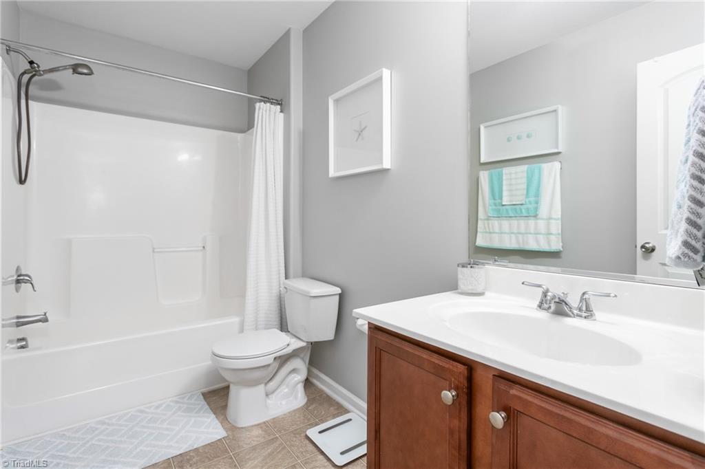 5424 Sky Hill Drive, McLeansville