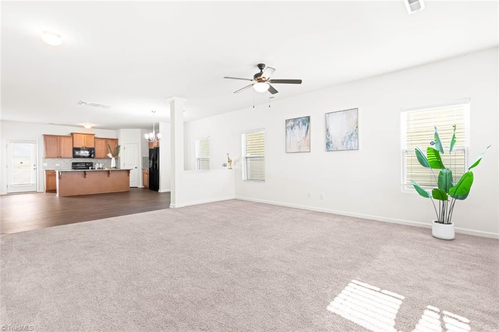 581 Freeport Court, Winston-Salem