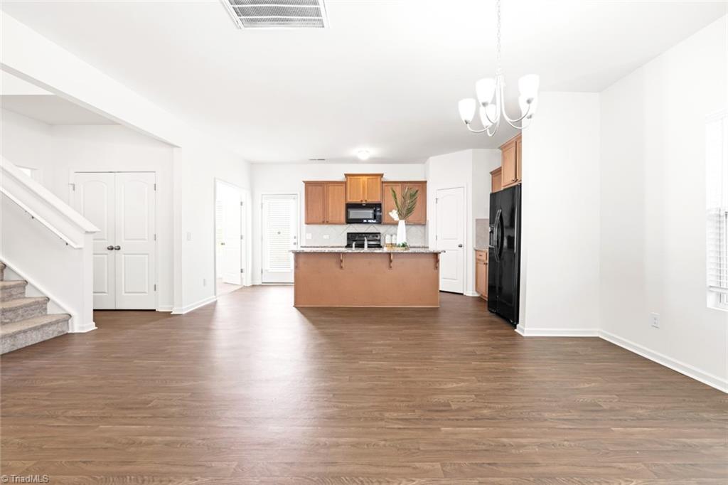 581 Freeport Court, Winston-Salem