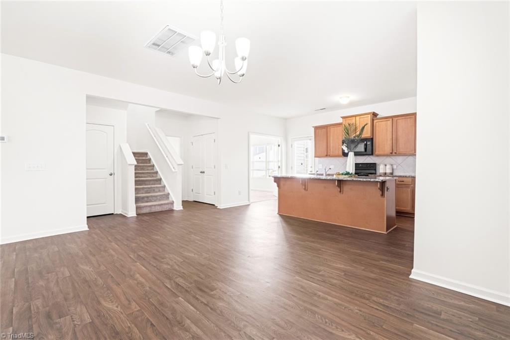 581 Freeport Court, Winston-Salem