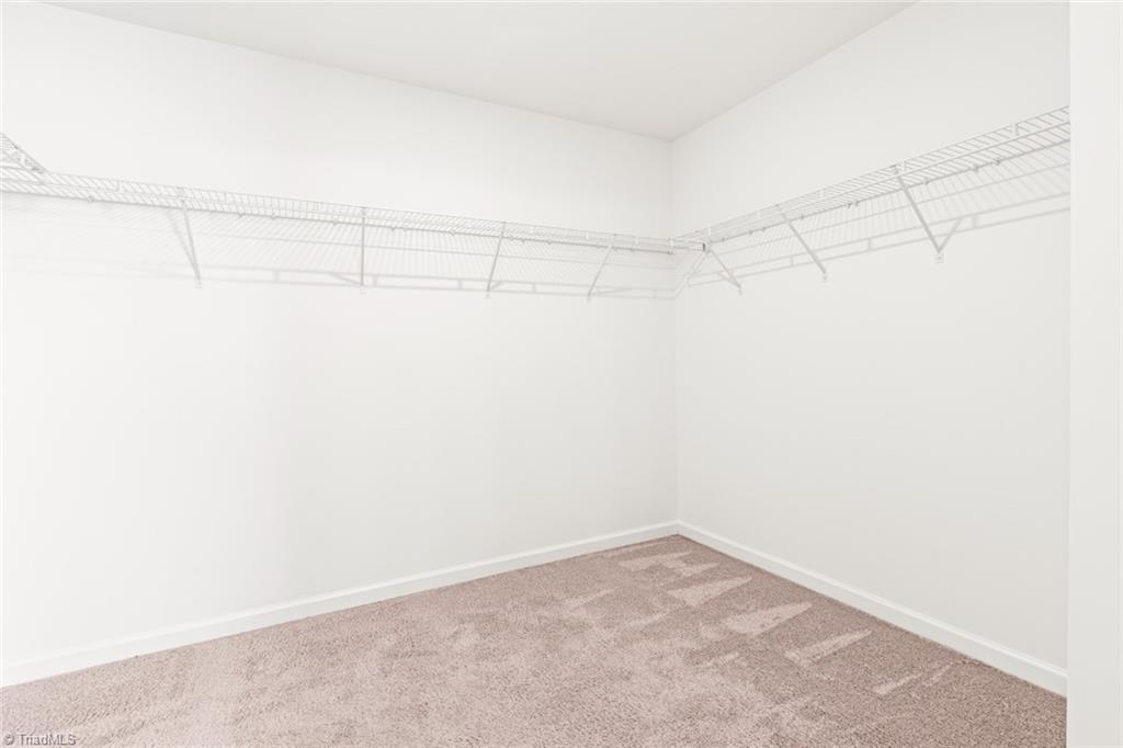 581 Freeport Court, Winston-Salem