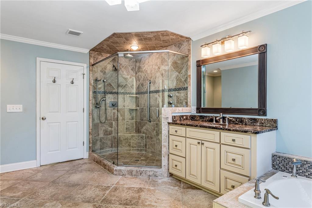 4132 Dogwood Drive