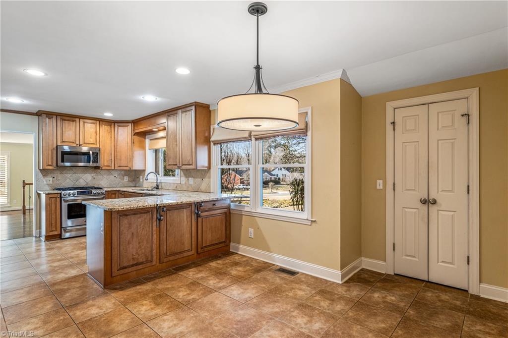 4132 Dogwood Drive
