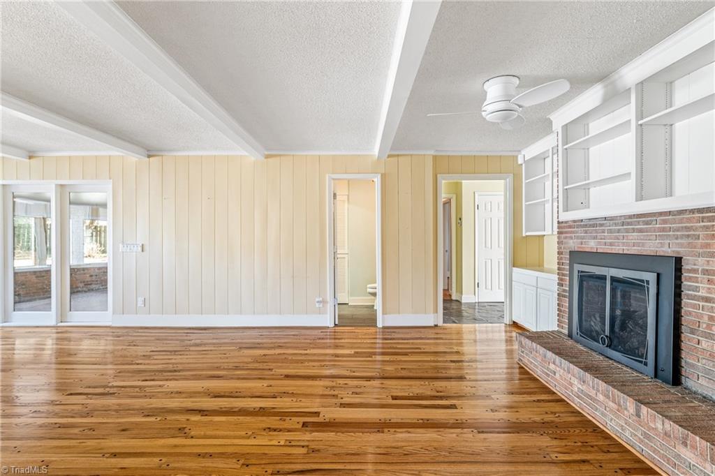 4132 Dogwood Drive
