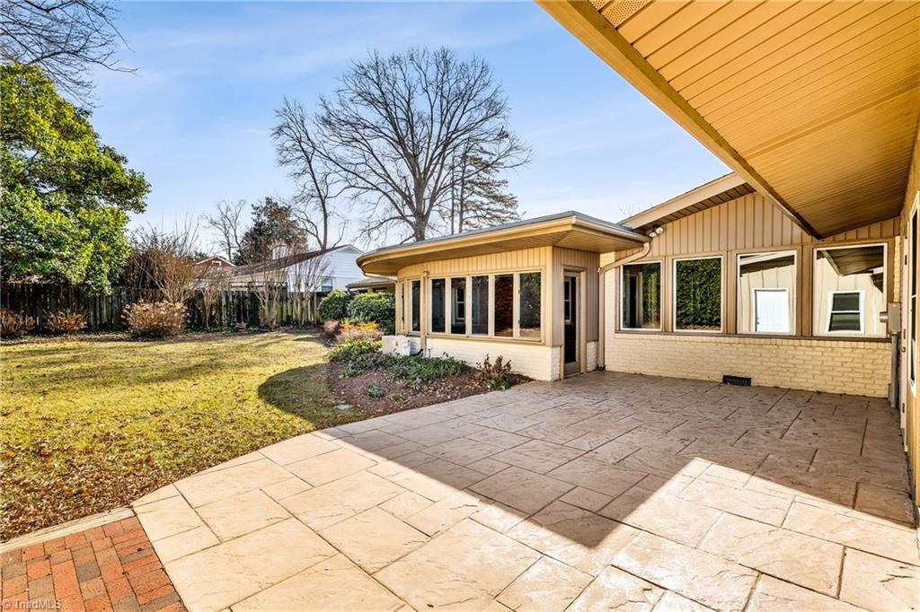 4132 Dogwood Drive