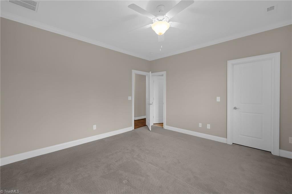 7507 Shadow Creek Drive