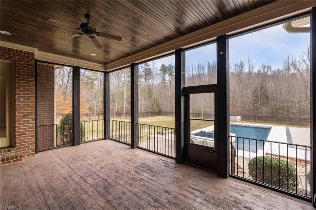 7507 Shadow Creek Drive