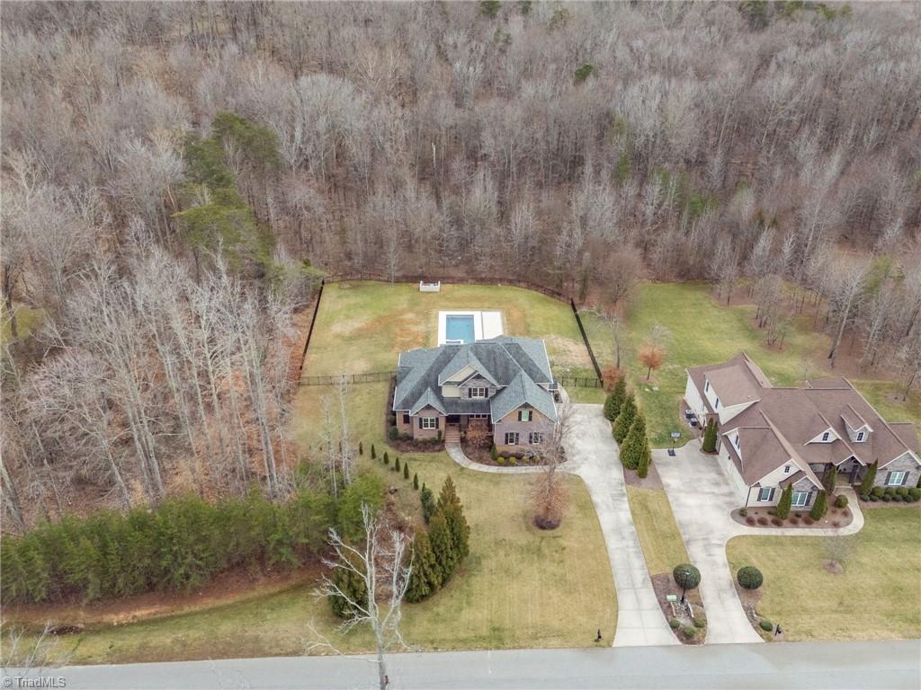 7507 Shadow Creek Drive
