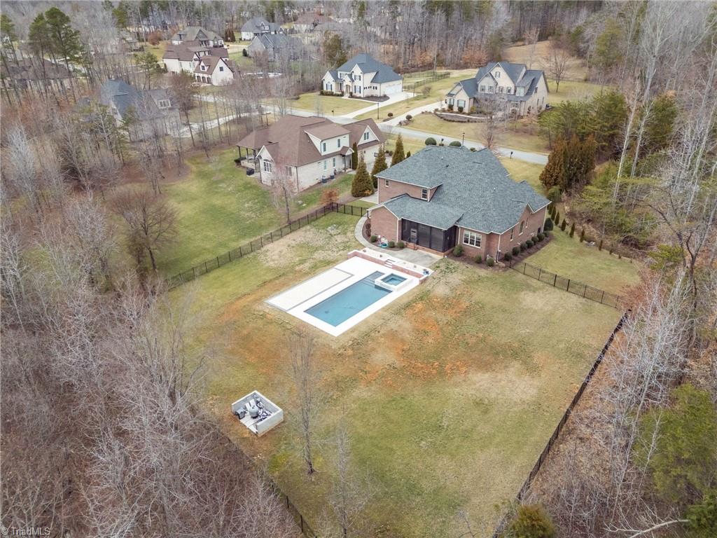 7507 Shadow Creek Drive