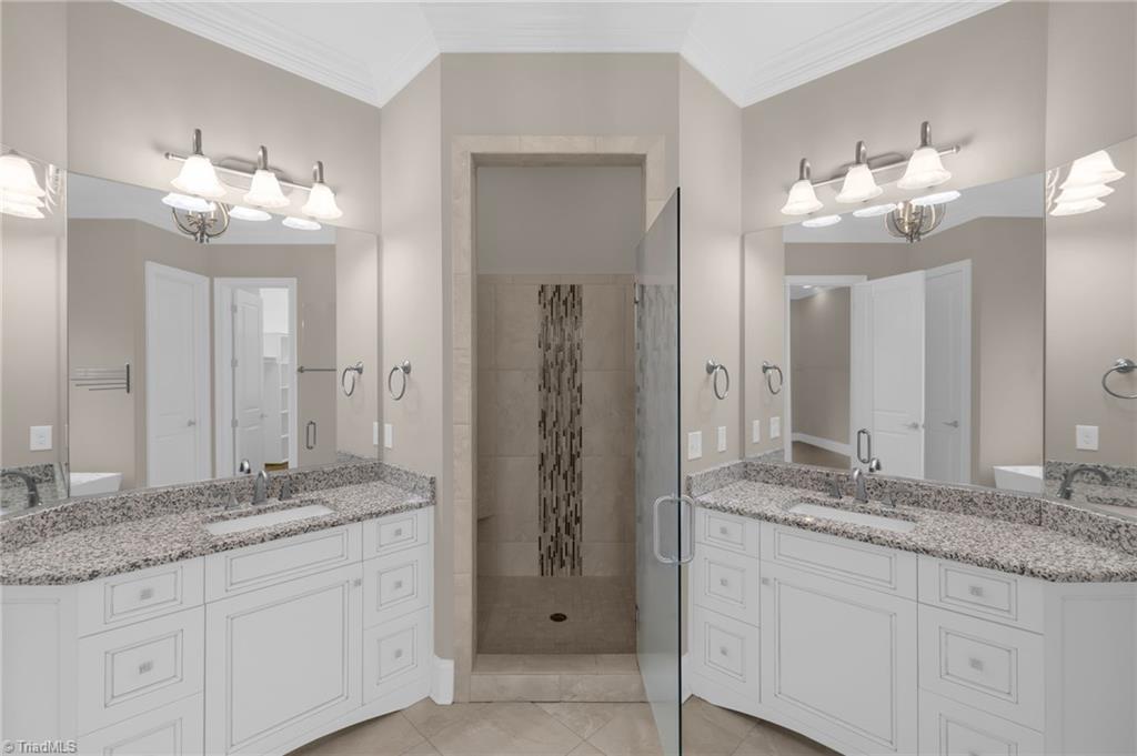 7507 Shadow Creek Drive
