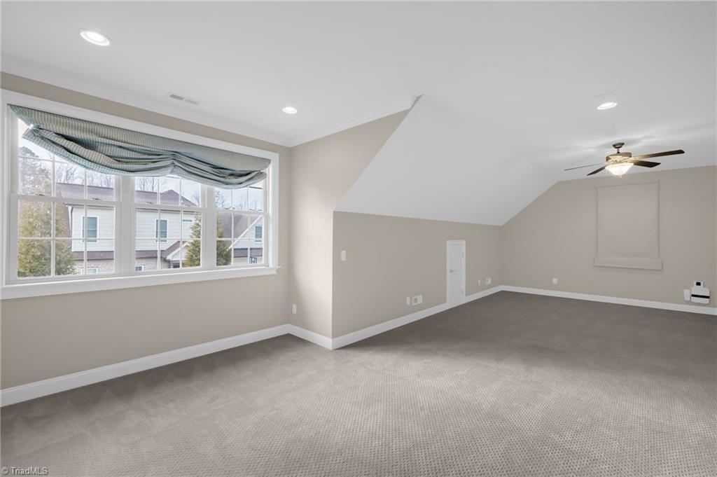 7507 Shadow Creek Drive