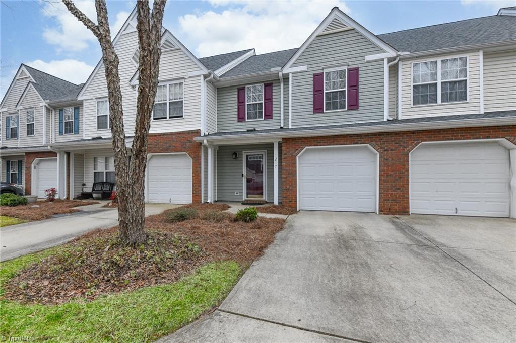 1217 Edenham Way