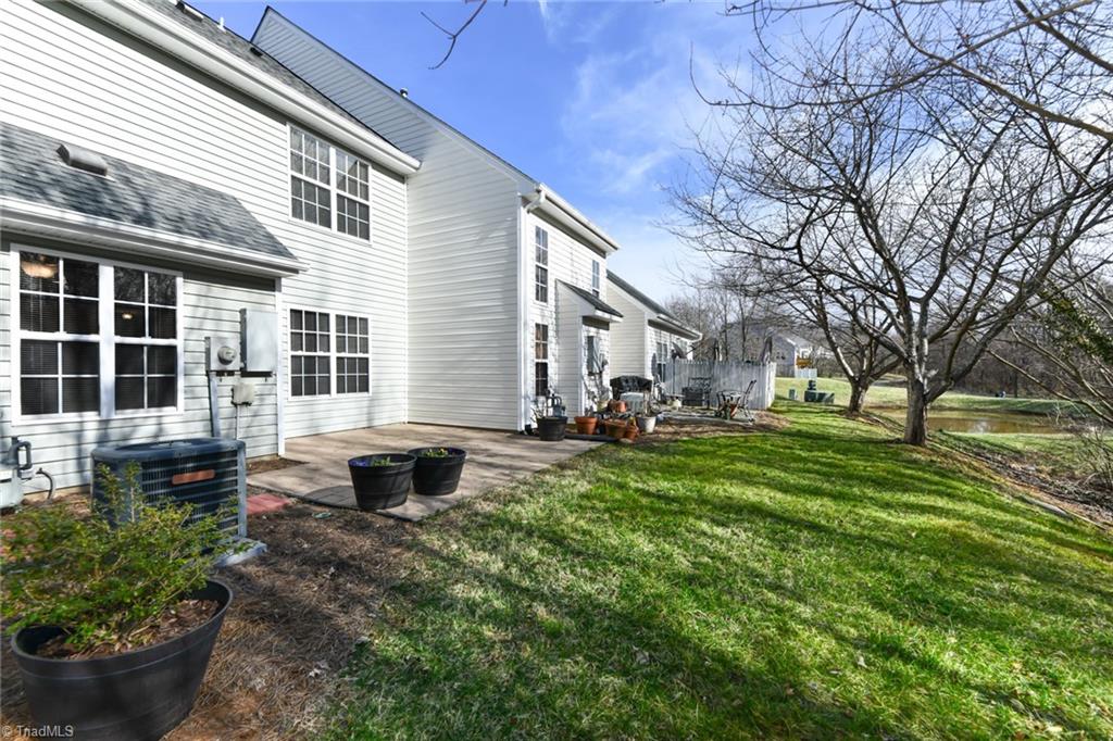 1217 Edenham Way