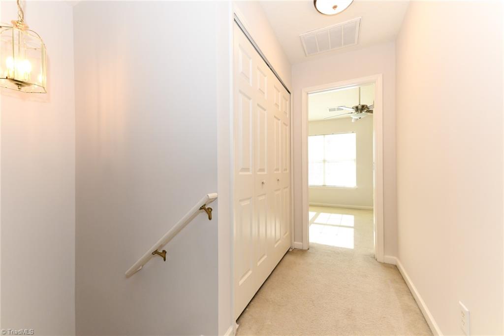 1217 Edenham Way